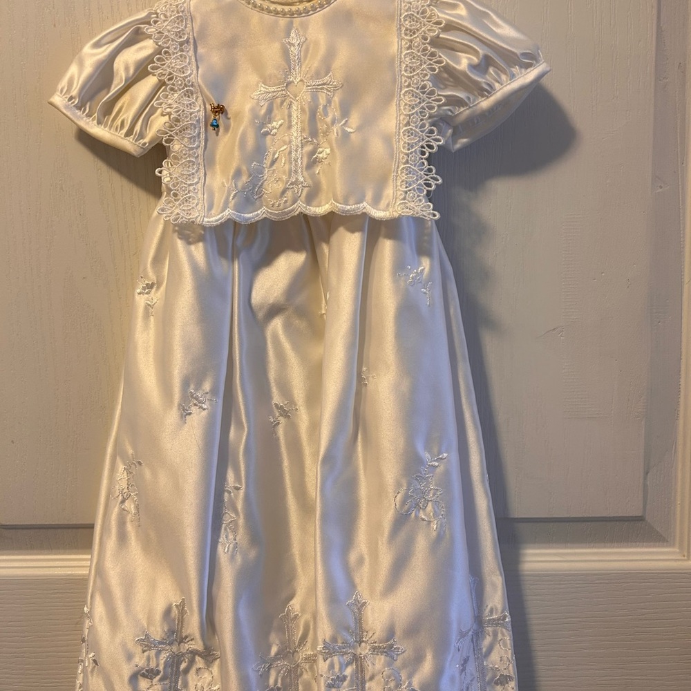 Christening dress/hat